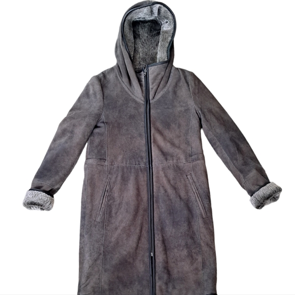 COMSTOCK & CO. HOODED WOMEN'S SIZE 2 LEATHER LONG SLEEVE LONG COAT! - Picture 2 of 7